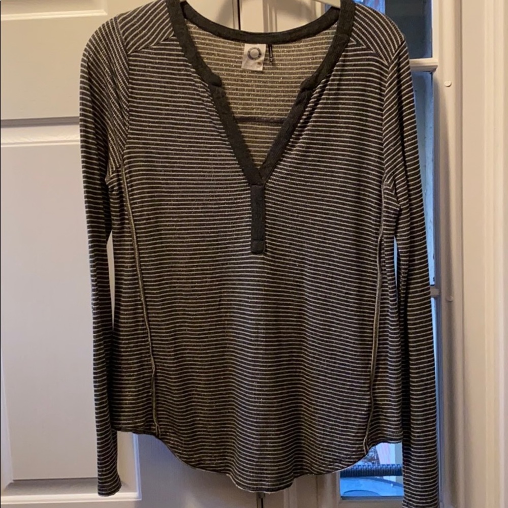 Long sleeve